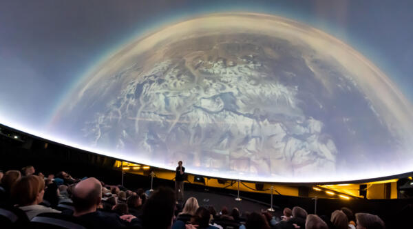 20220924domeplanetarievisning1